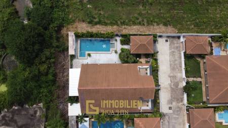 Orchid Palm 2: Hervoragender Zustand 4 Schlafzimmer Pool Villa in der Nähe der Stadt