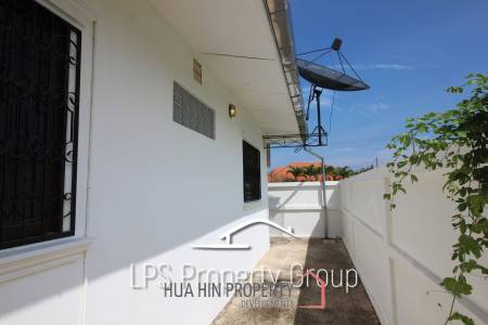 Cheap 3 Bedroom Pool Villa to the North of Hua Hin
