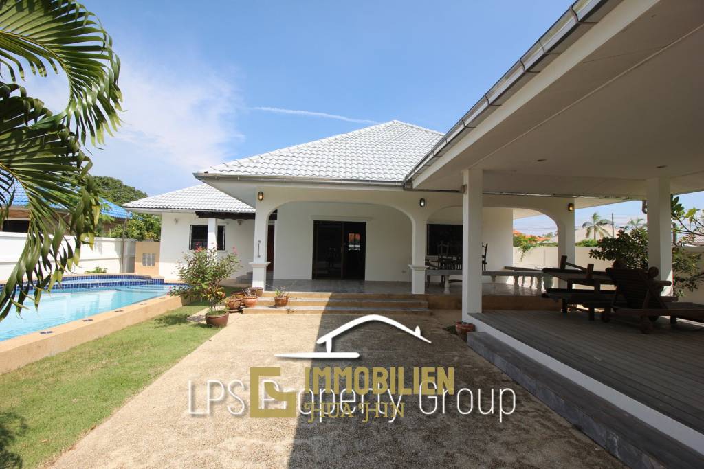 Chanta Village: Günstige 3 Schlafzimmer Pool Villa im Norden von Hua Hin