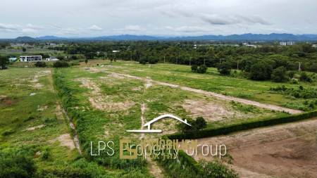 17 Rai of Prime Building Land adjacent to Black Mountain Golf Course