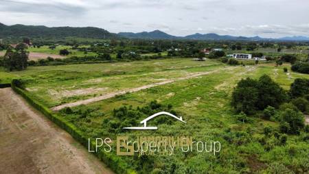 17 Rai of Prime Building Land adjacent to Black Mountain Golf Course