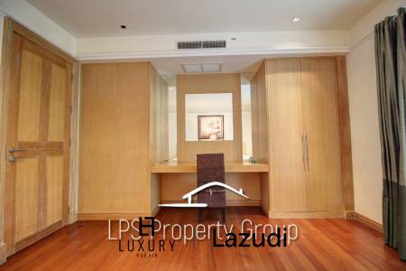 Large 2 Bed Luxury Condo with hotel facilities