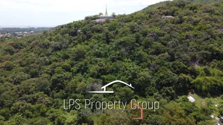 Unique 4 Bed Luxury Villa close to town (Sea Views)