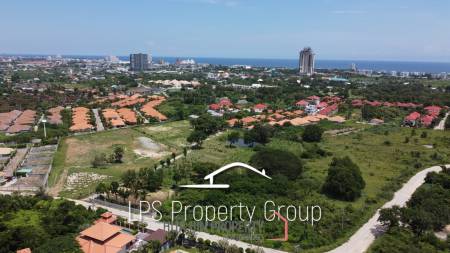 Unique 4 Bed Luxury Villa close to town (Sea Views)