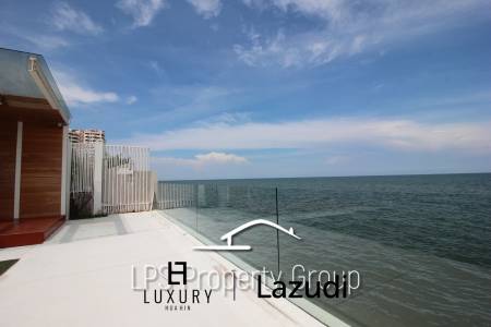 Absolute Beachfront - Modern Design 6 Bedroom Villa