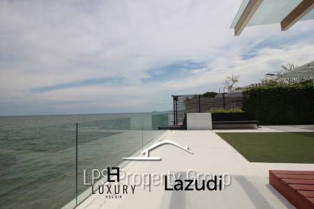 Absolute Beachfront - Modern Design 6 Bedroom Villa