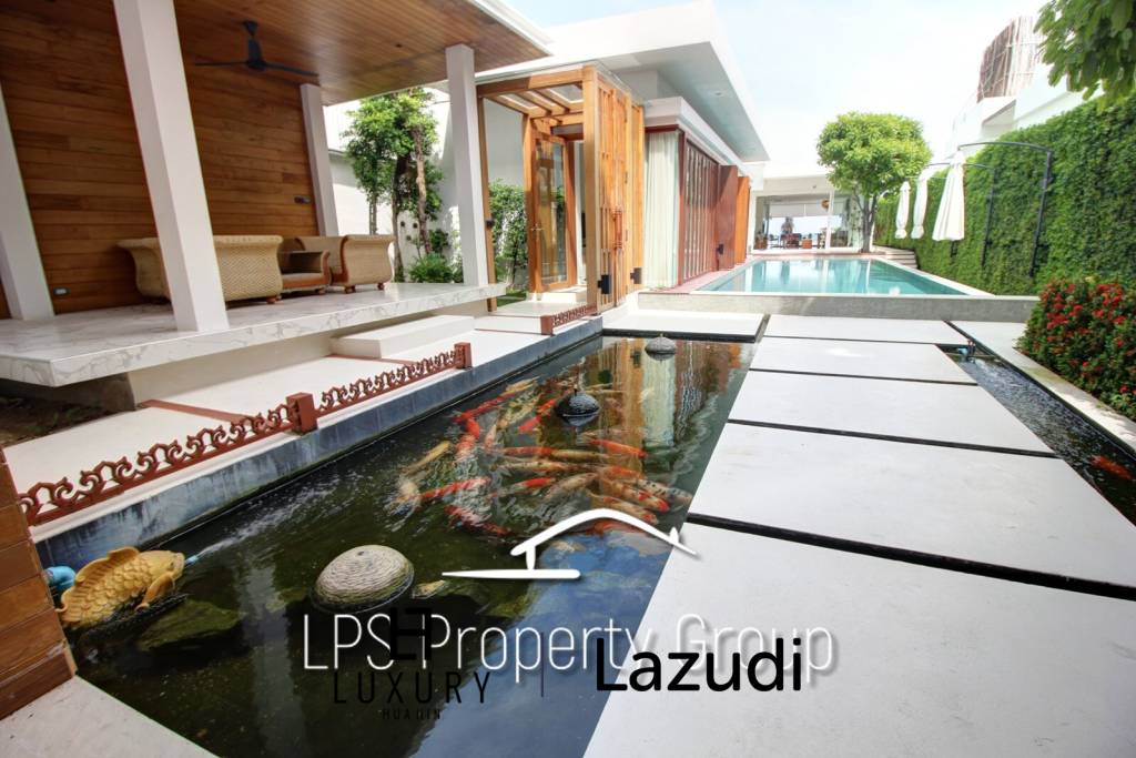 Absolute Beachfront - Modern Design 6 Bedroom Villa