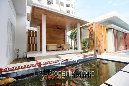 Absolute Beachfront - Modern Design 6 Bedroom Villa