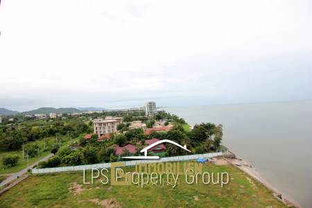 1 Bedroom Beach Front Condo at Huahin Garden Beach