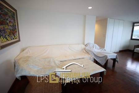1 Bedroom Beach Front Condo at Huahin Garden Beach