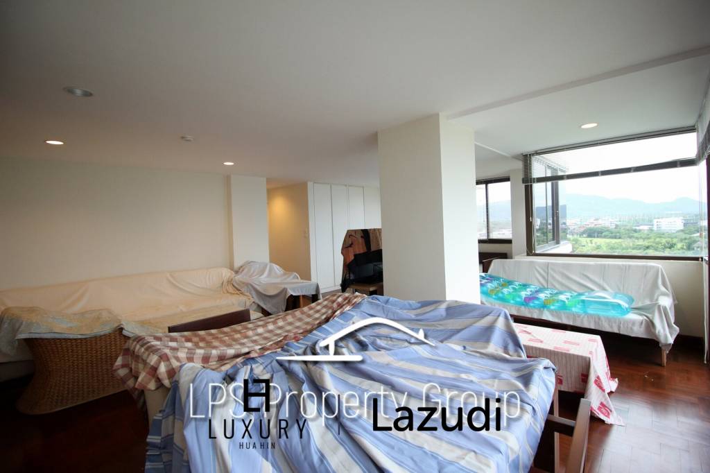 1 Bedroom Beach Front Condo at Huahin Garden Beach