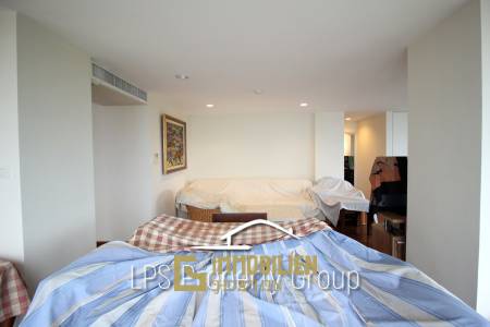 1 Bedroom Beach Front Condo at Huahin Garden Beach