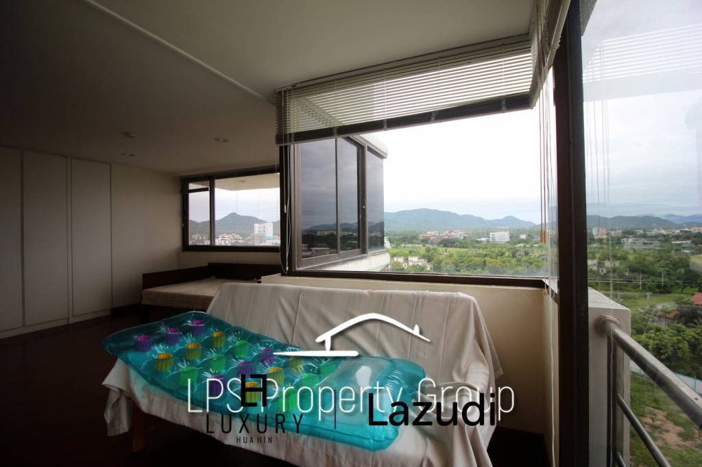 1 Bedroom Beach Front Condo at Huahin Garden Beach