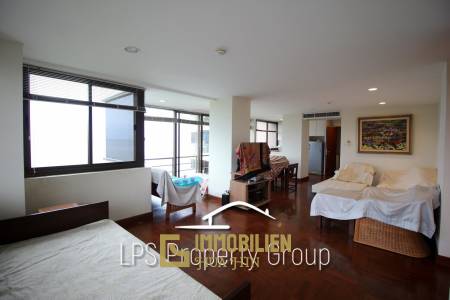 1 Bedroom Beach Front Condo at Huahin Garden Beach