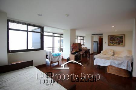 1 Bedroom Beach Front Condo at Huahin Garden Beach