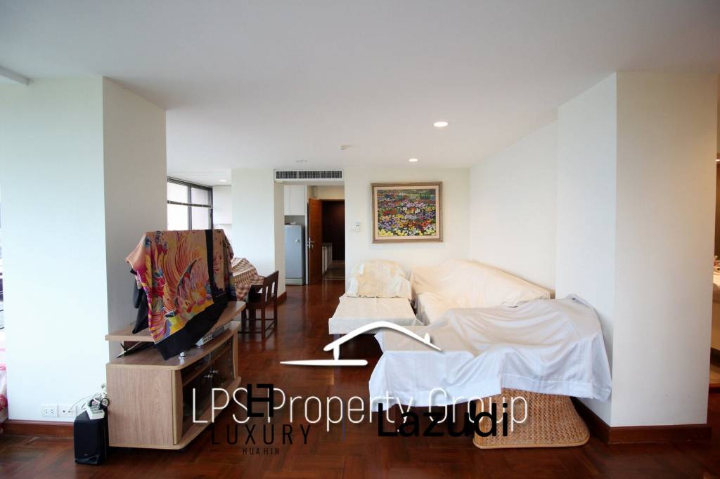 1 Bedroom Beach Front Condo at Huahin Garden Beach