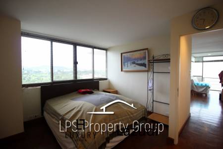 1 Bedroom Beach Front Condo at Huahin Garden Beach