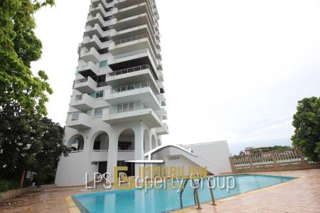 1 Bedroom Beach Front Condo at Huahin Garden Beach