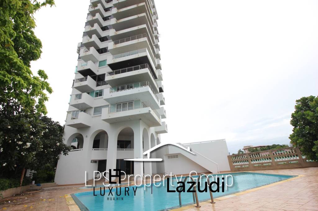 1 Bedroom Beach Front Condo at Huahin Garden Beach