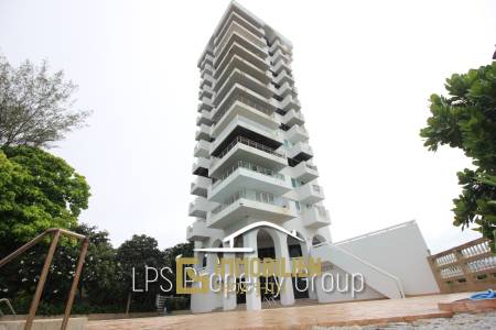 1 Bedroom Beach Front Condo at Huahin Garden Beach