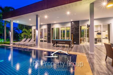 Modern 4 Bedroom Pool Villa
