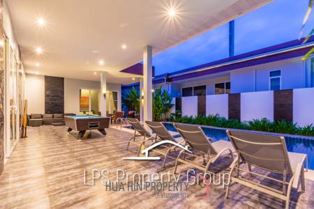 Modern 4 Bedroom Pool Villa
