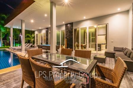 Modern 4 Bedroom Pool Villa
