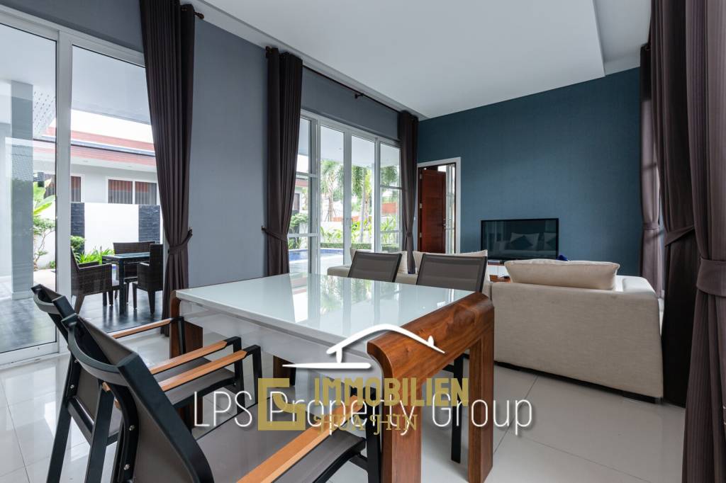 Moderne 4 Schlafzimmer Pool Villa