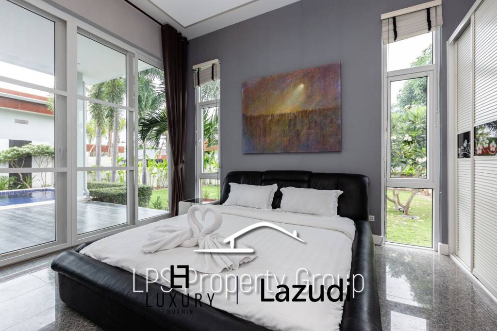 Modern 4 Bedroom Pool Villa