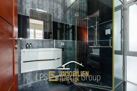 Moderne 4 Schlafzimmer Pool Villa