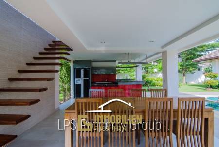 Luxury Bali Style 4 Bedroom Pool Villa