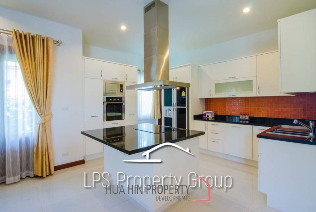 Luxury Bali Style 4 Bedroom Pool Villa