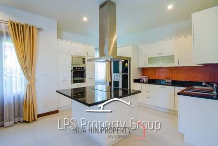 Luxury Bali Style 4 Bedroom Pool Villa