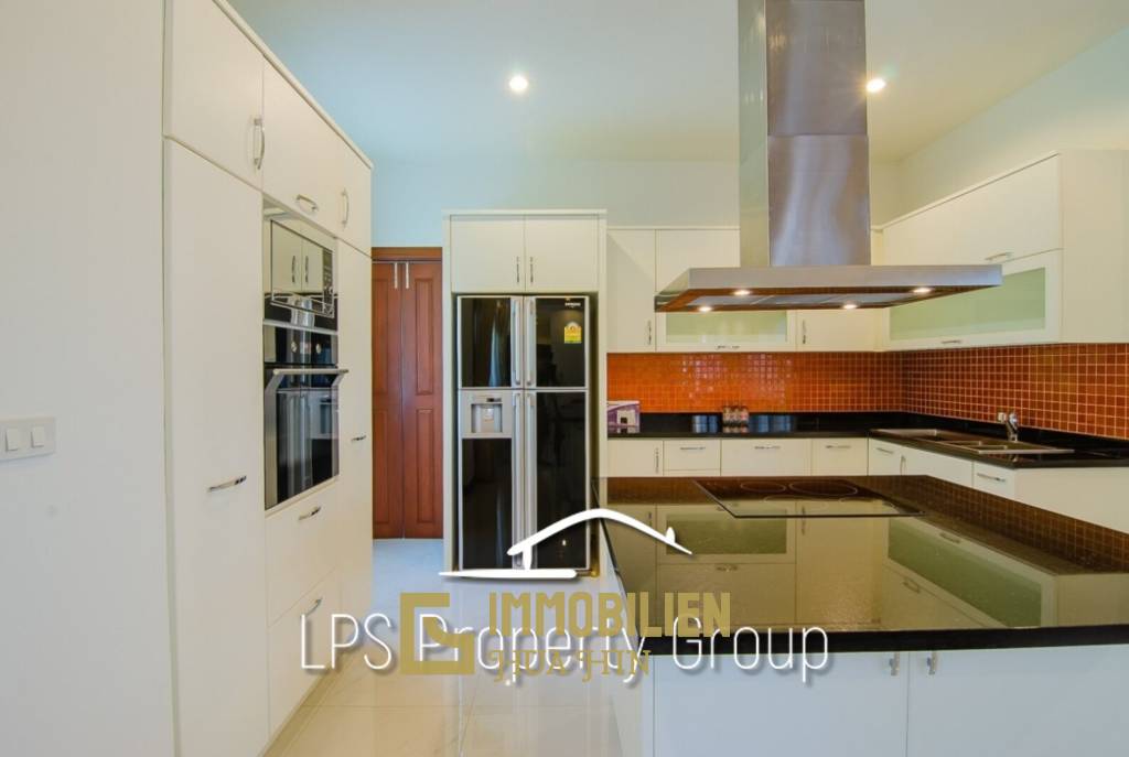 Luxury Bali Style 4 Bedroom Pool Villa