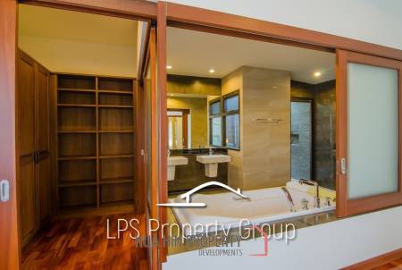 Luxury Bali Style 4 Bedroom Pool Villa