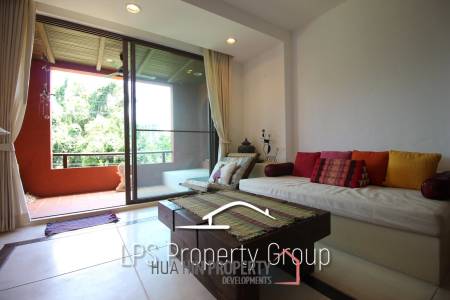 2 Bedroom Beach Front Condo at Las Tortugas