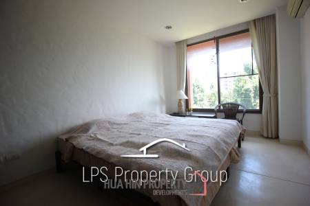 2 Bedroom Beach Front Condo at Las Tortugas