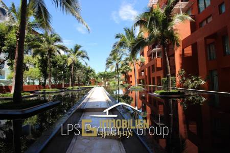 2 Bedroom Beach Front Condo at Las Tortugas