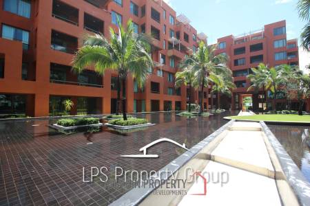 2 Bedroom Beach Front Condo at Las Tortugas