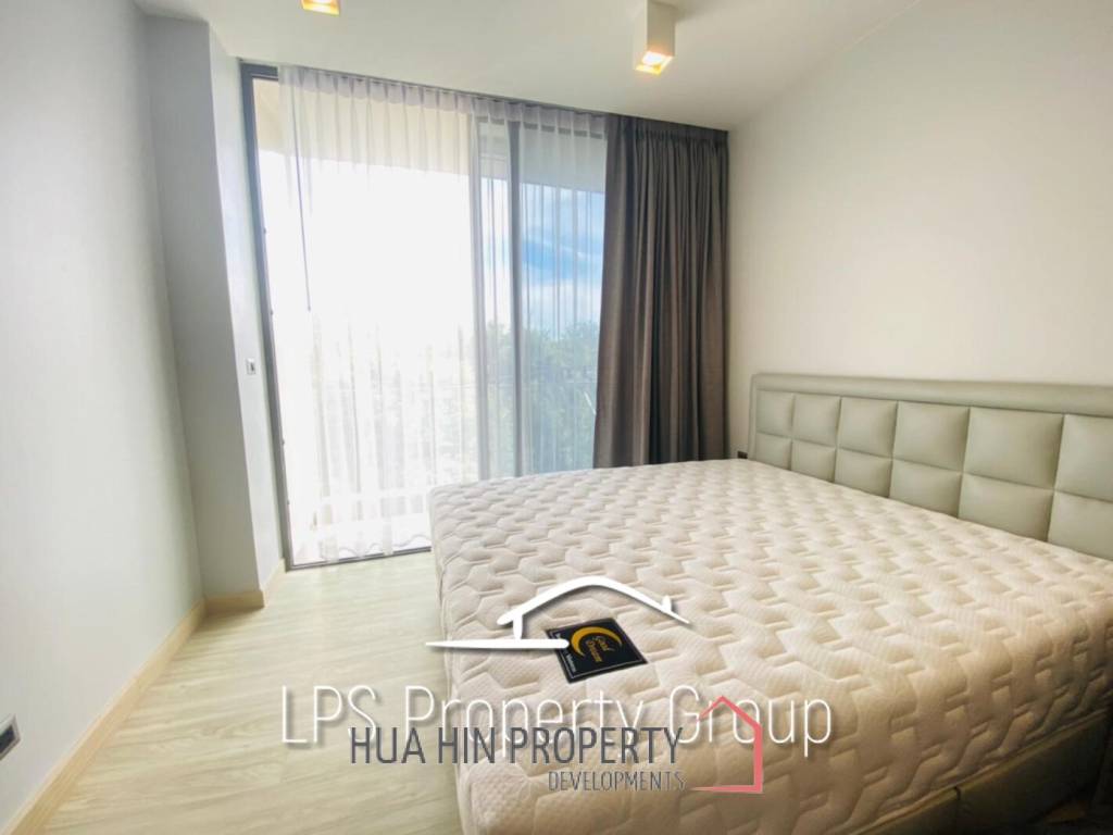 Brand New 2 Bedroom Condo 150m To The Beach