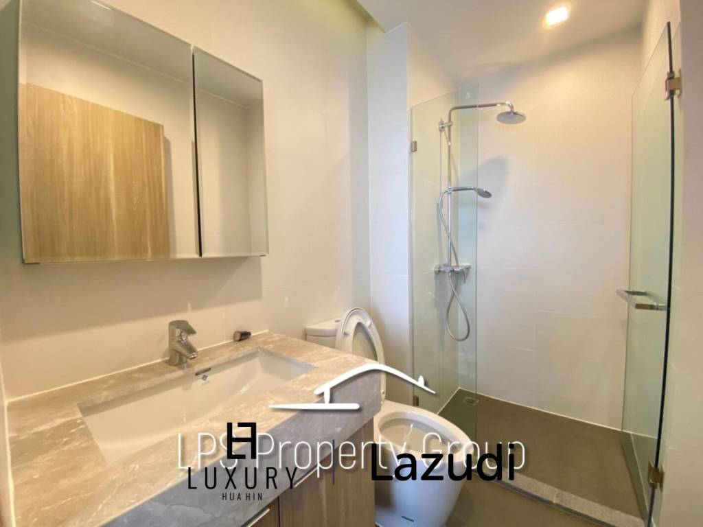 Brand New 2 Bedroom Condo 150m To The Beach