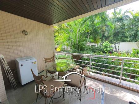 2 Bed Condo Very Close to Central Hua Hin