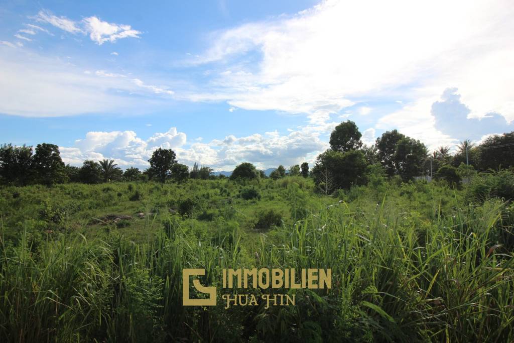 14 Rai of Land For Sale - 15 minutes from Town