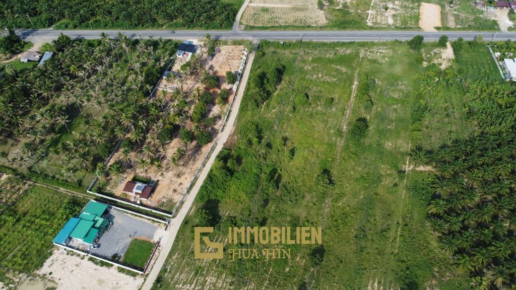 14 Rai of Land For Sale - 15 minutes from Town