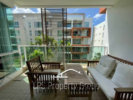 2 Bedroom Condo Walking Distance To The Beach