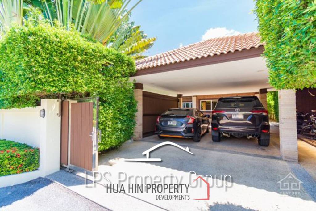 Modified 3 or 4 Bed, Quality Pool Villa