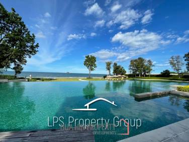 Luxury 2 Bed Condo in one of the most exclusive developments in Hua Hin