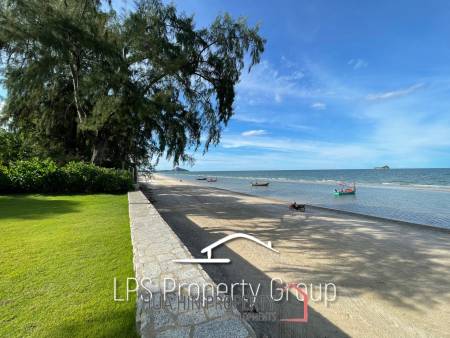Luxury 2 Bed Condo in one of the most exclusive developments in Hua Hin