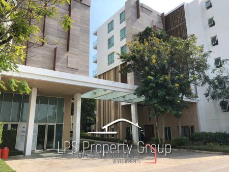Luxury 2 Bed Condo in one of the most exclusive developments in Hua Hin