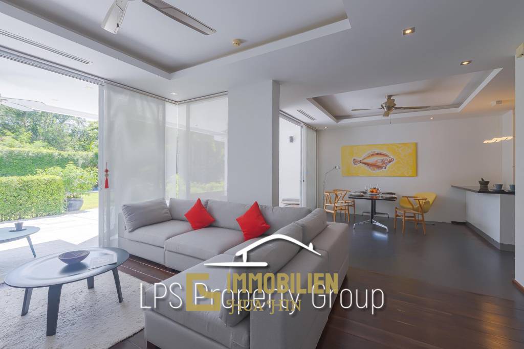 Baan Ing Phu: Luxury Condo Close To Black Mountain